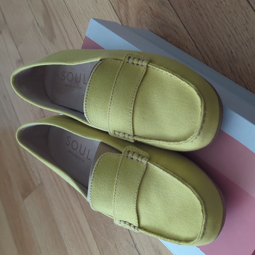 SOUL Neutralizer Loafers, Yellow